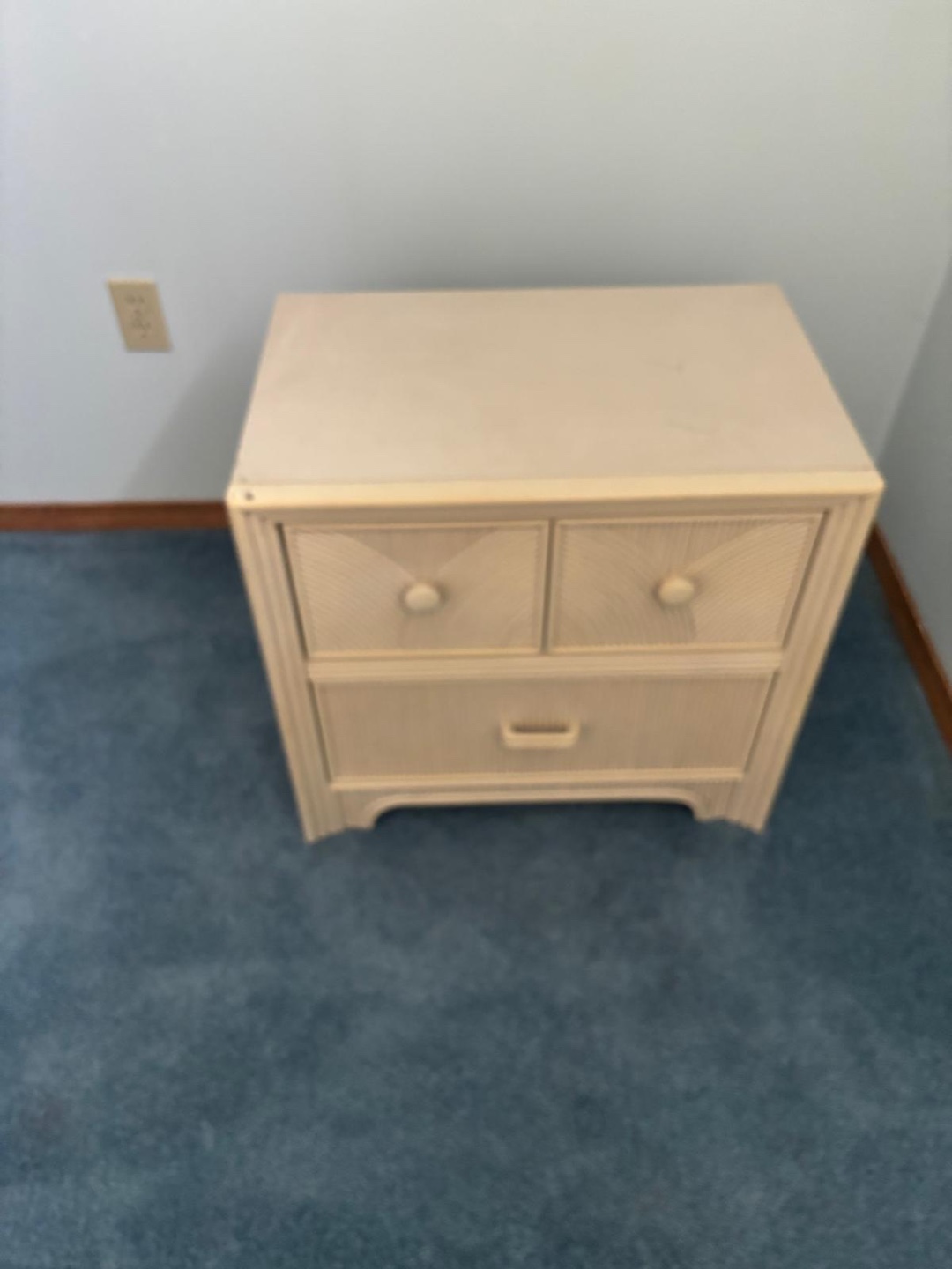 Assorted Furniture - photo 3