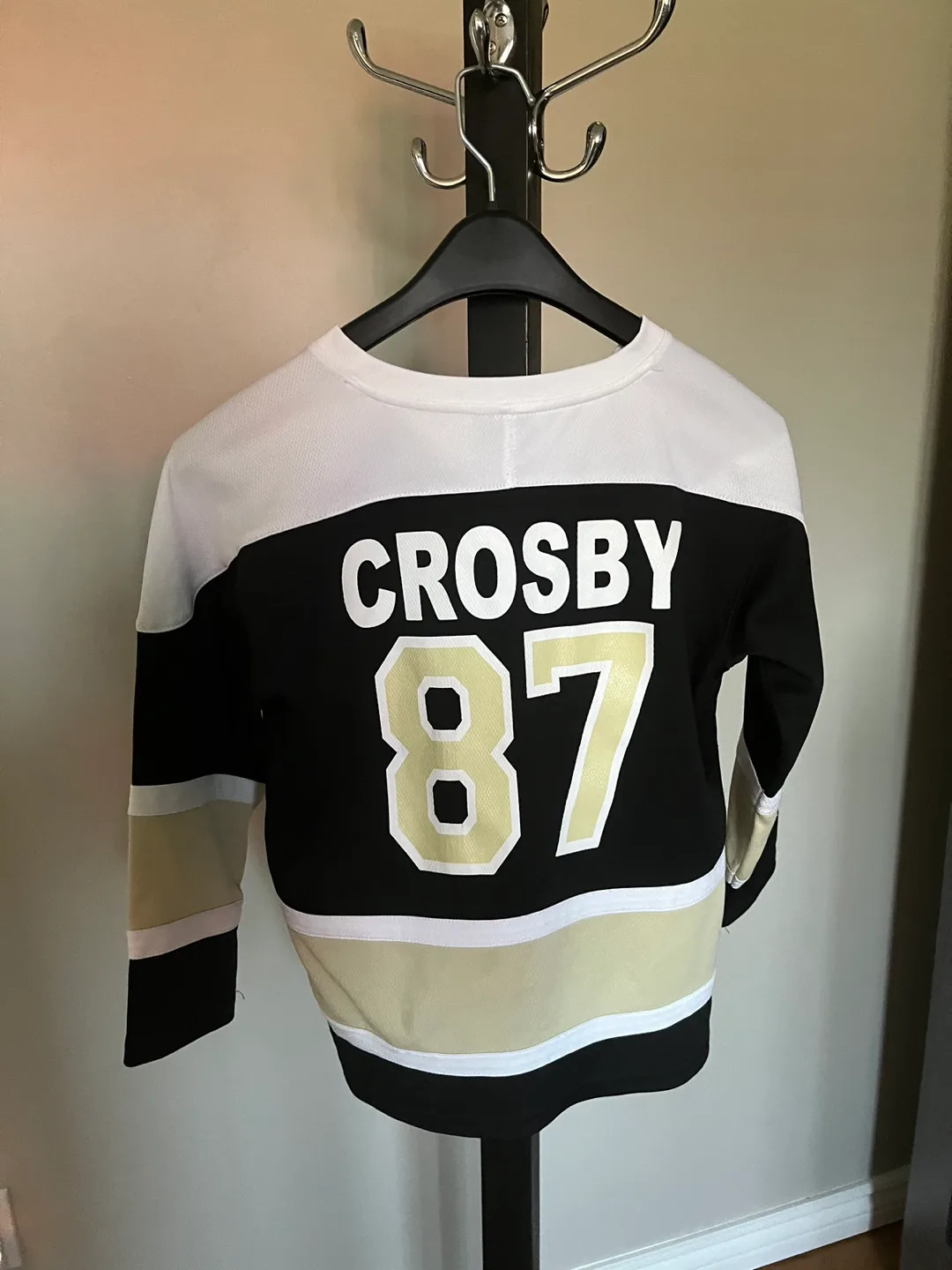 Youth’s Pittsburgh Penguins Sidney Crosby Jersey image indicator(2)
