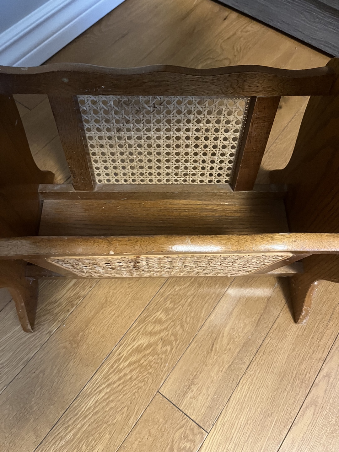 Wooden Magazine Rack End Table - photo 5