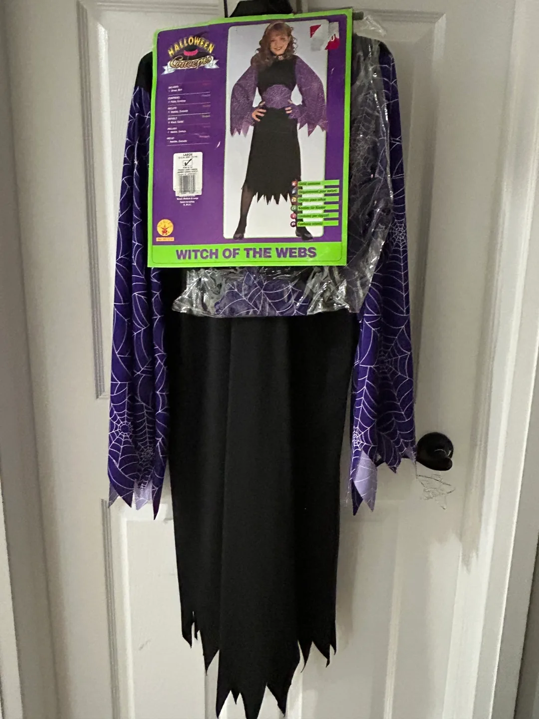 Halloween Concepts Witch of the Webs Costume - Size Kids Large image indicator(3)