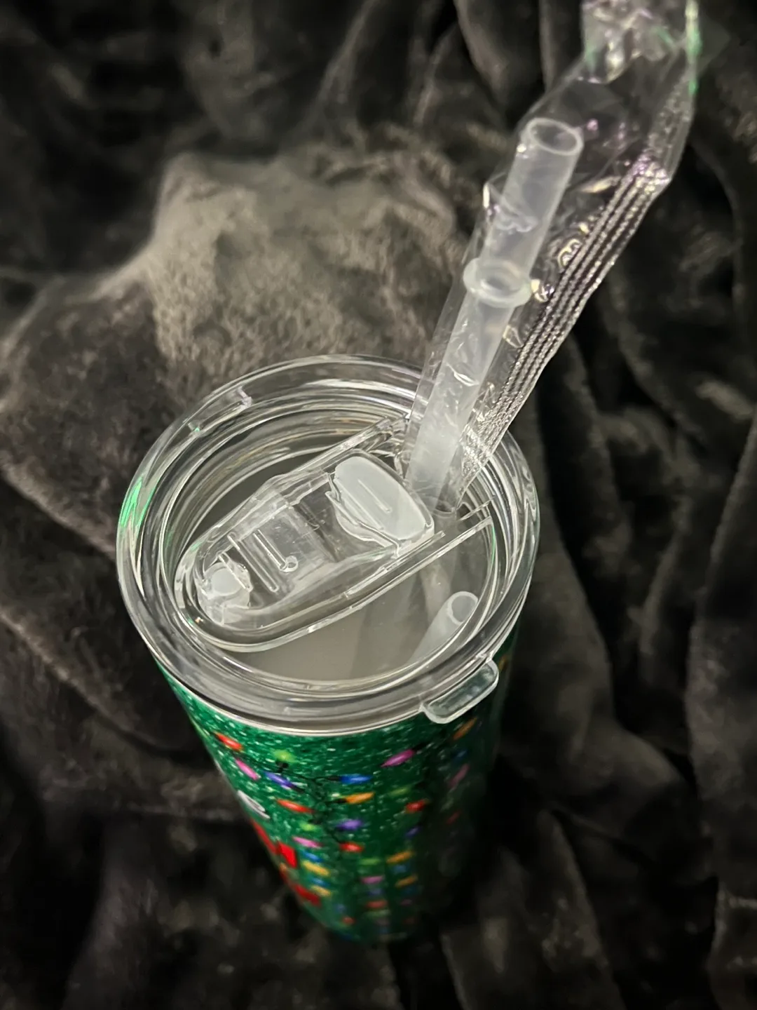 Grinch Christmas Tumbler with Lid and Straw image indicator(3)