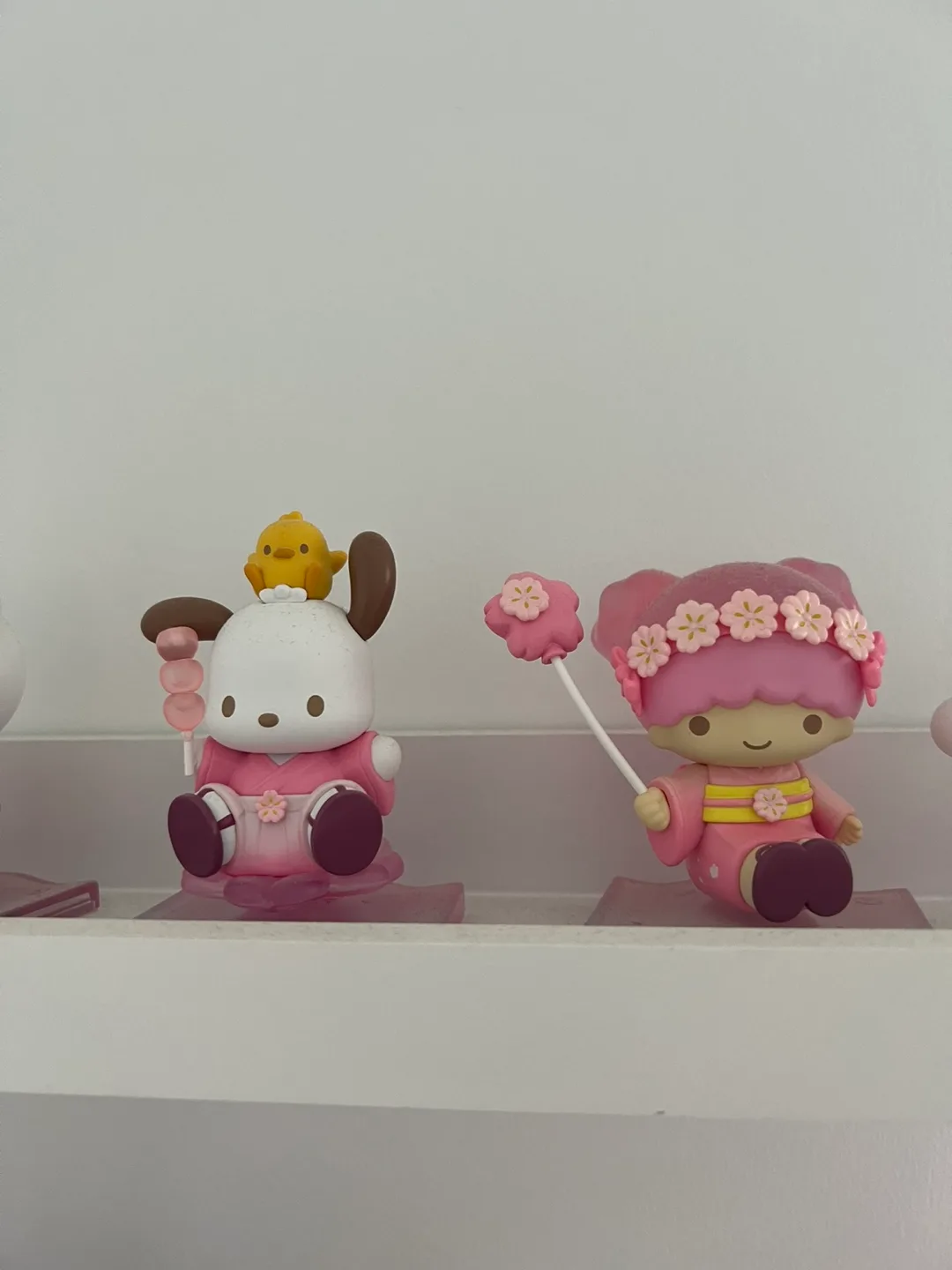 Sanrio figures image indicator(6)