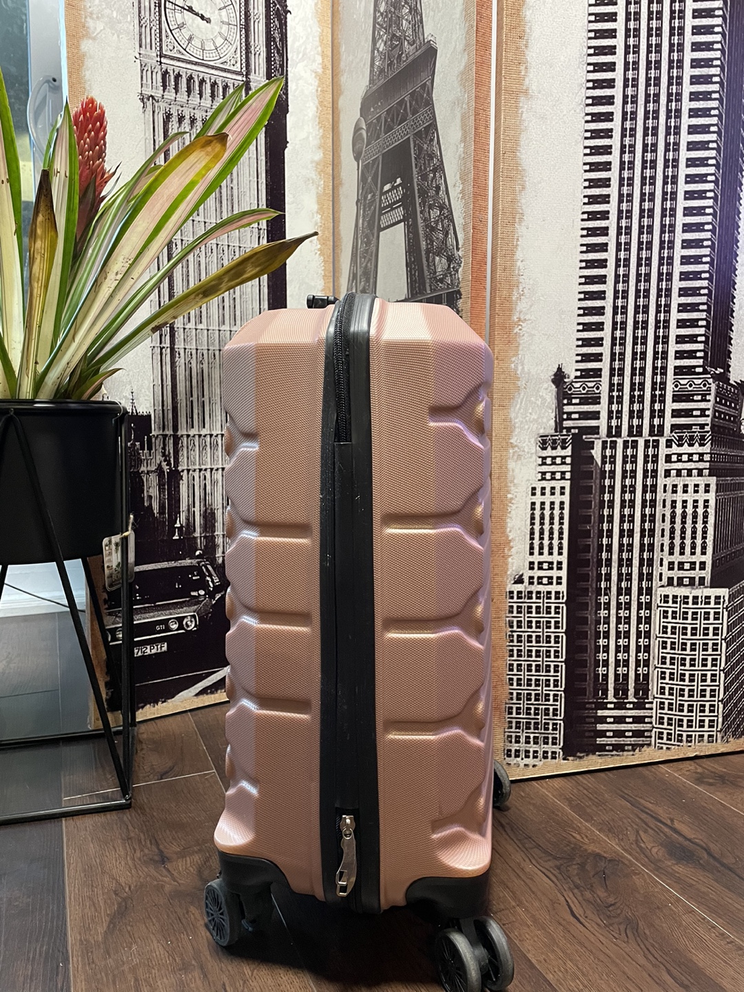 Carry-On Suitcase - photo 2