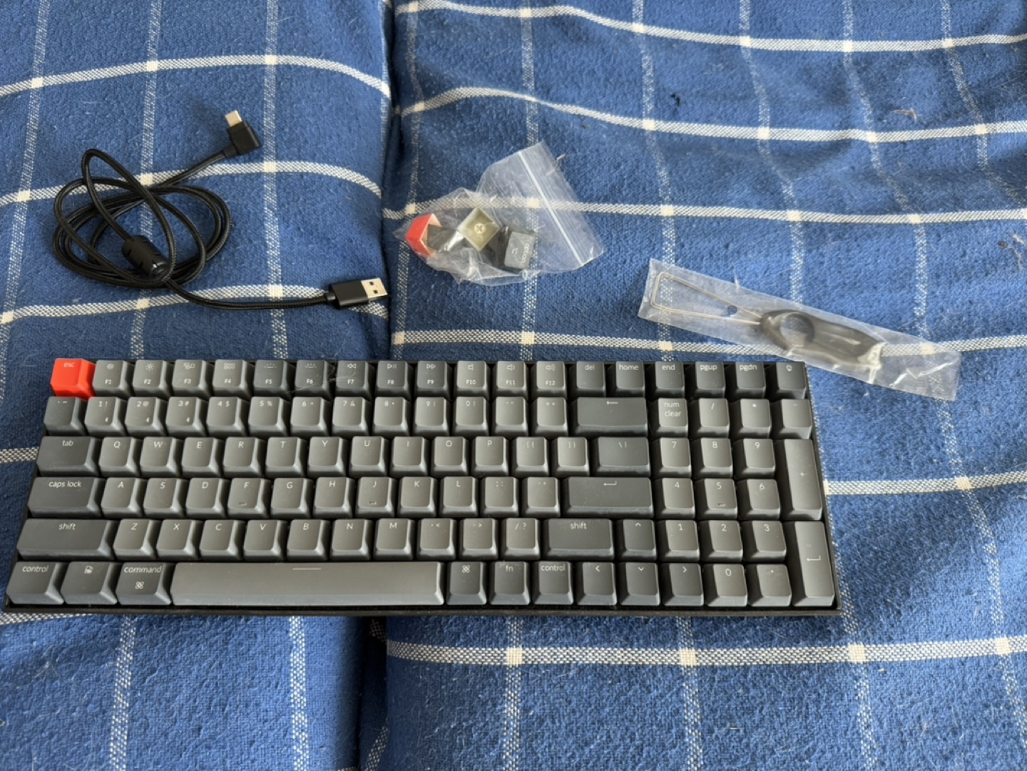 Keychron K4 96% Wireless Mechanical Keyboard - Gateron Red - photo 3