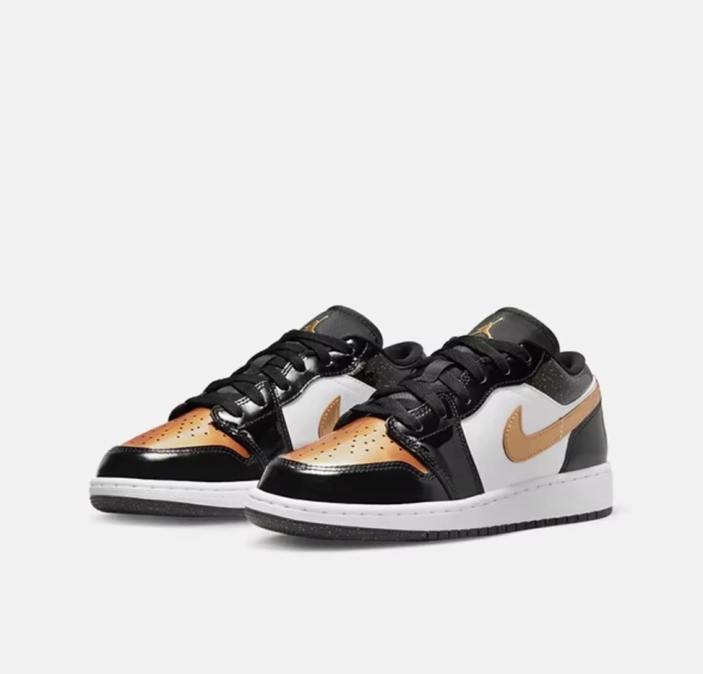Brand New Air Jordan 1 Low image indicator(9)