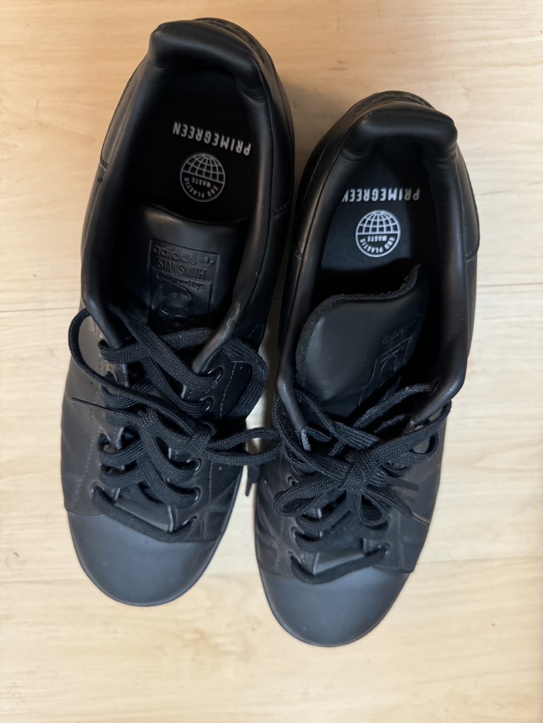 Adidas Stan Smith All Black Shoes