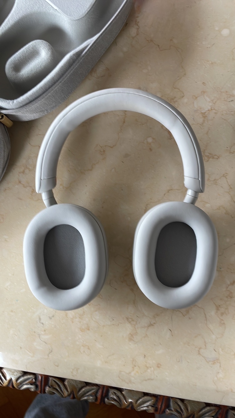 Sony WH-1000XM5 Wireless Noise Cancelling Headphones - photo 5