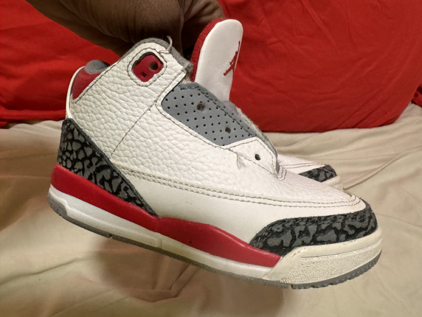 Air Jordan 3 Retro White Cement Size 9C - photo 3