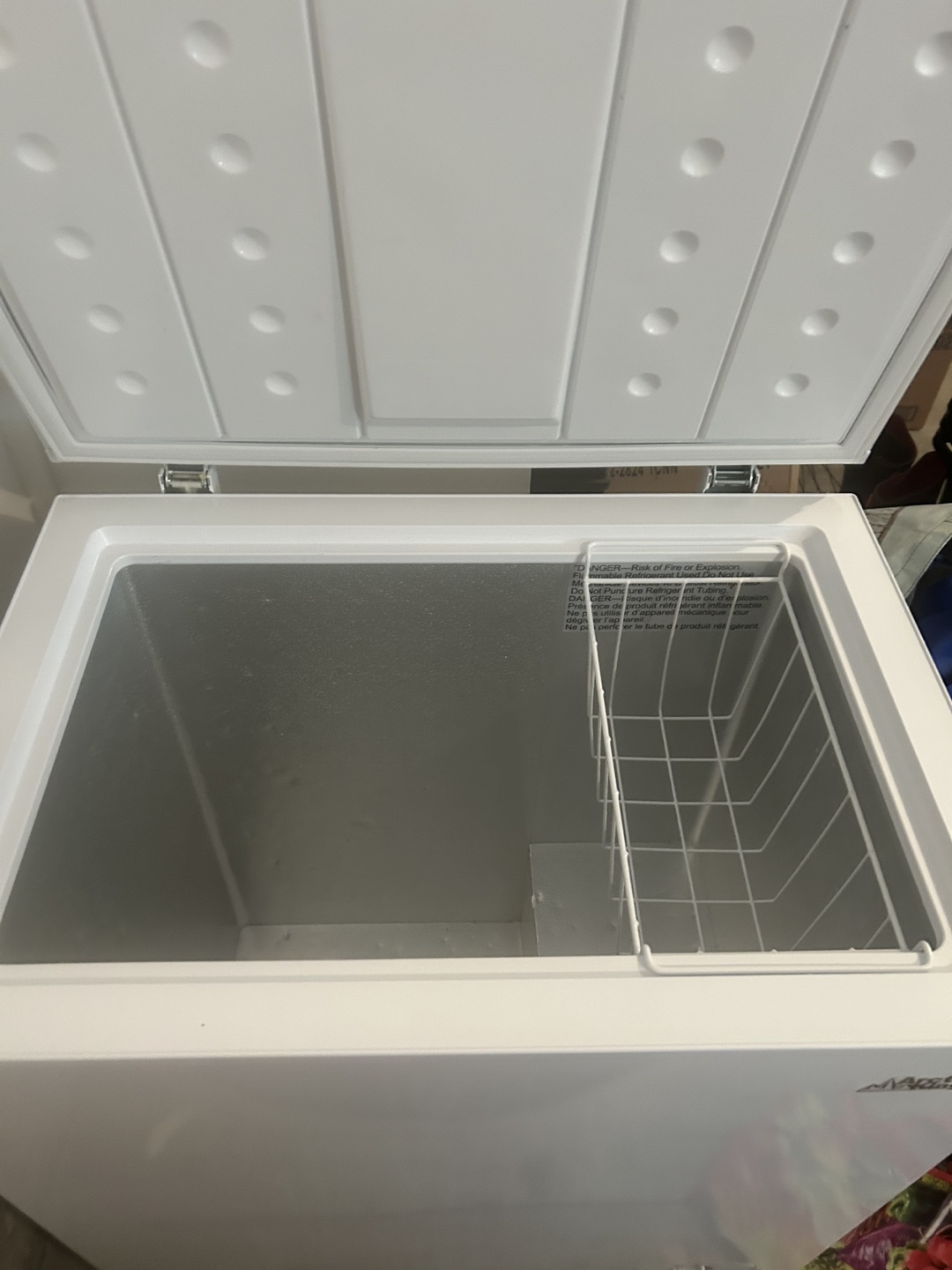 Arctic King Chest Freezer - photo 4