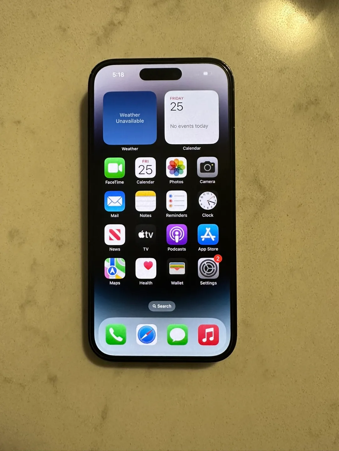 IPHONE 14 PRO 256GB UNLOCKED 10/10 CONDITION $750 FIRM thumbnail