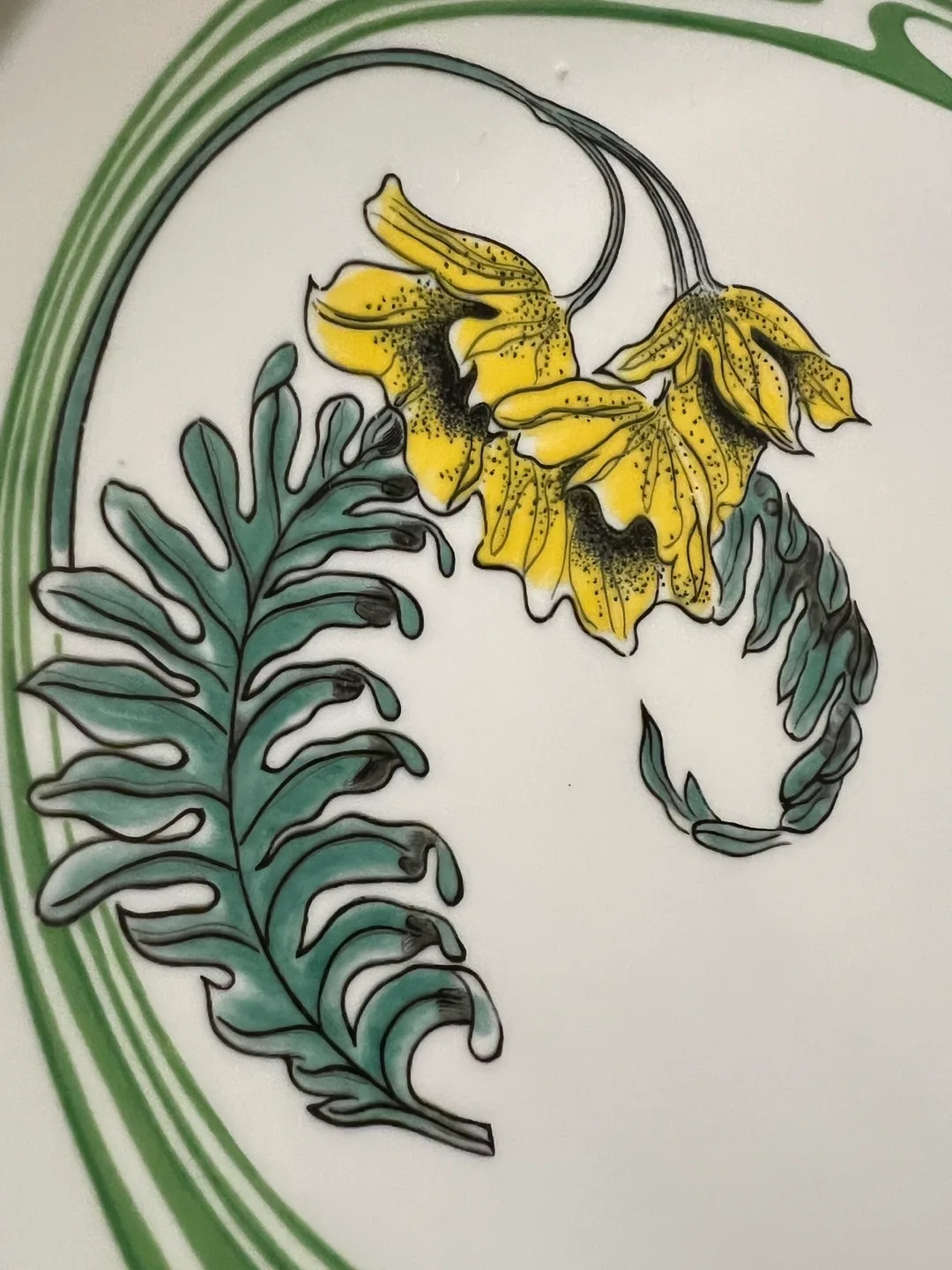 L. Bernardaud & Co. Limoges 'Bagatelle' Floral Design Plate image indicator(2)