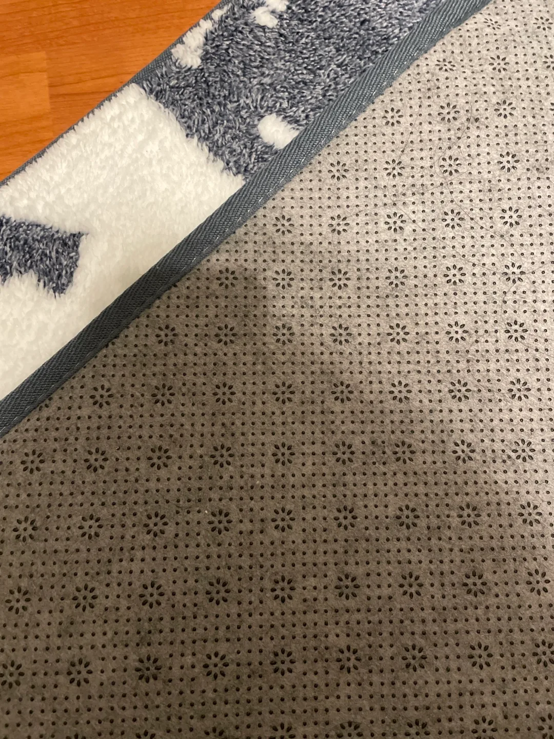 Super Cute Cat Rug image indicator(5)