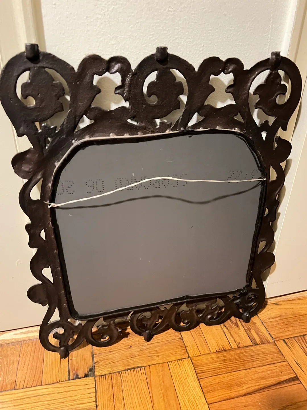 Ornate Black cast iron Metal Mirror image indicator(3)