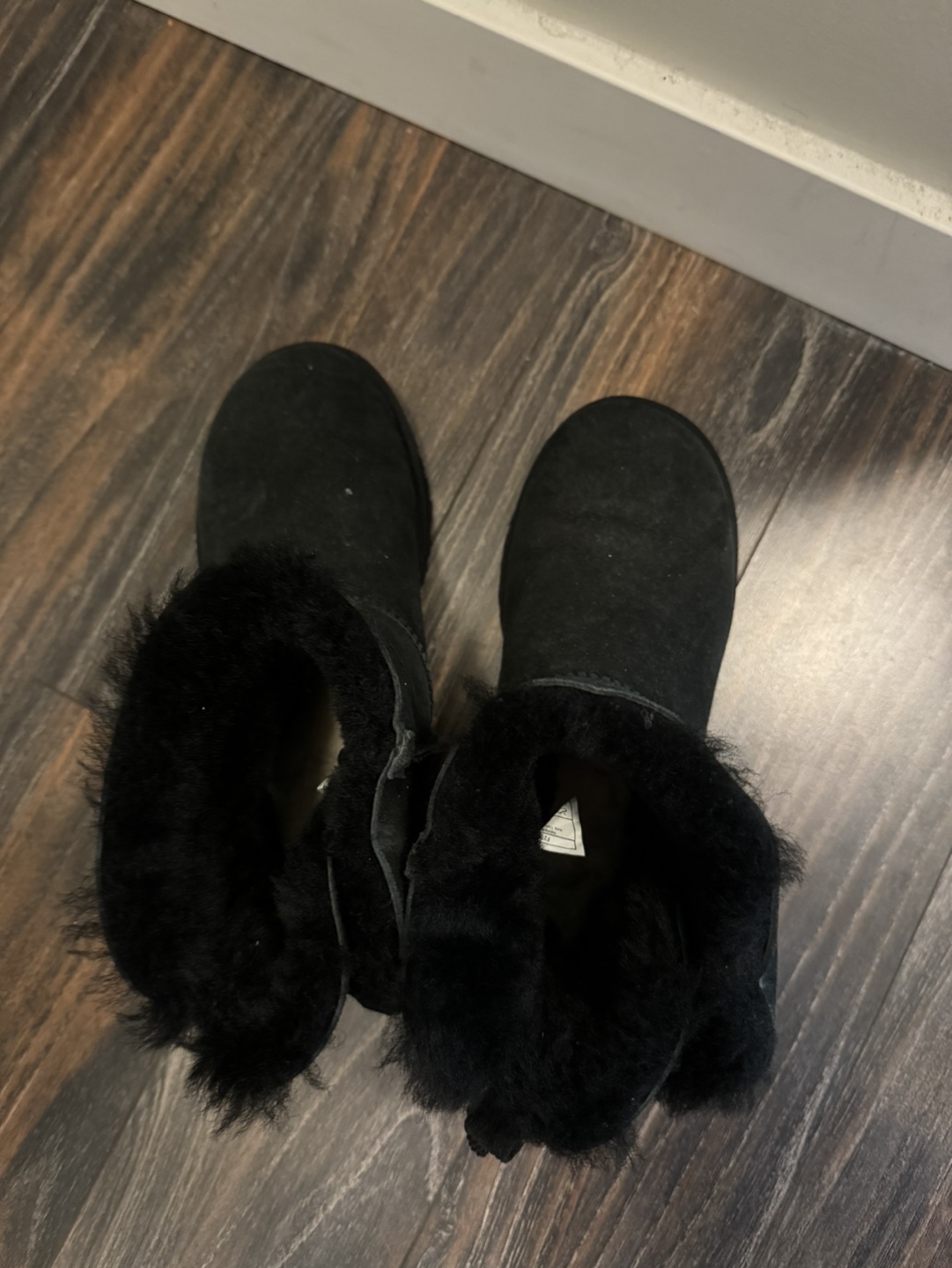 UGG Black Bow Boots size 7 - photo 3