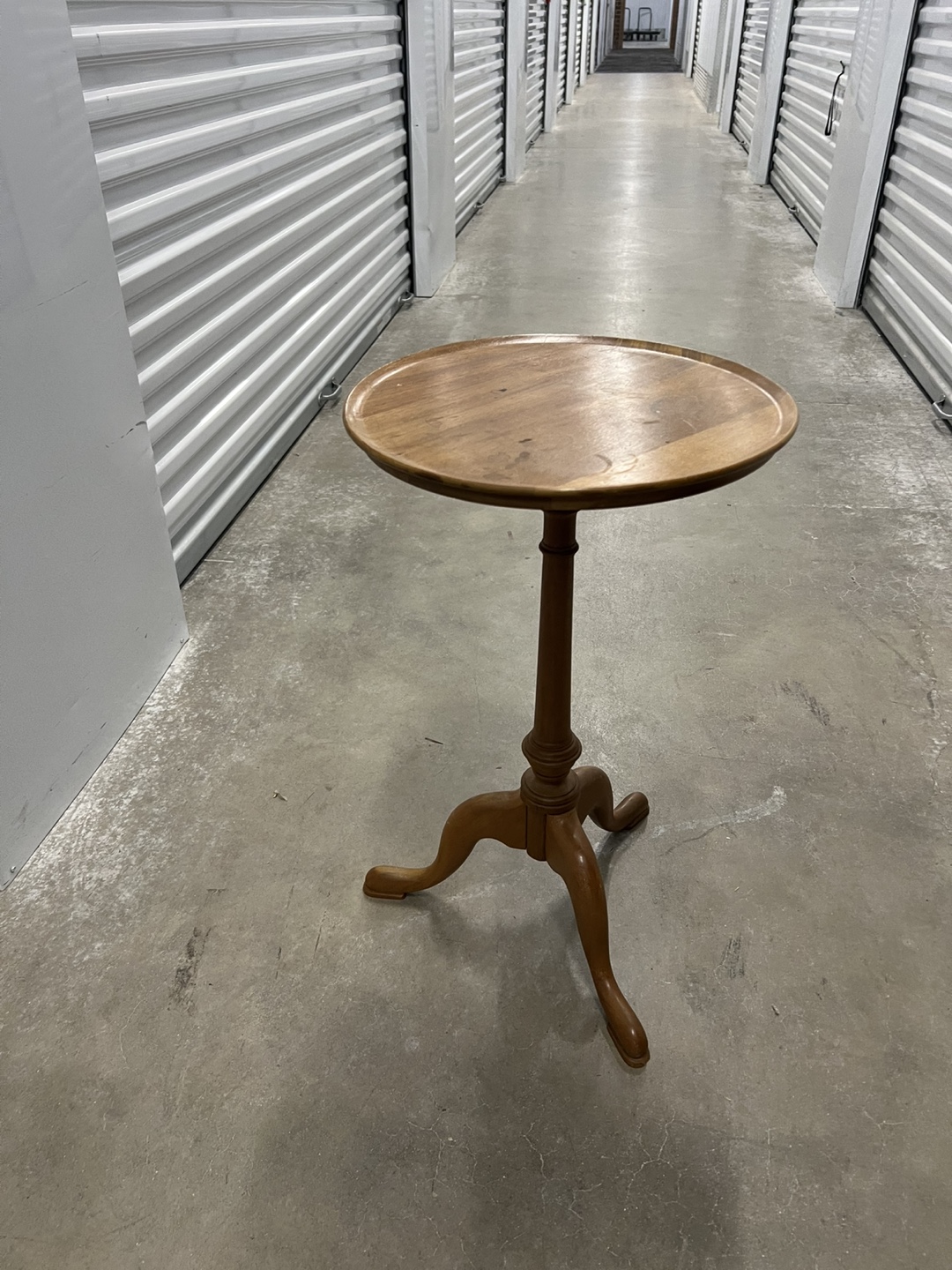 Wooden End Table - photo 2