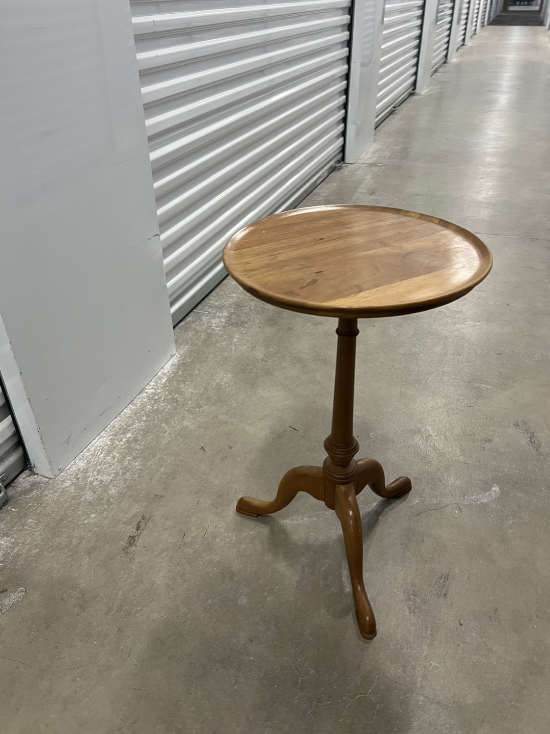 Wooden End Table - photo 3