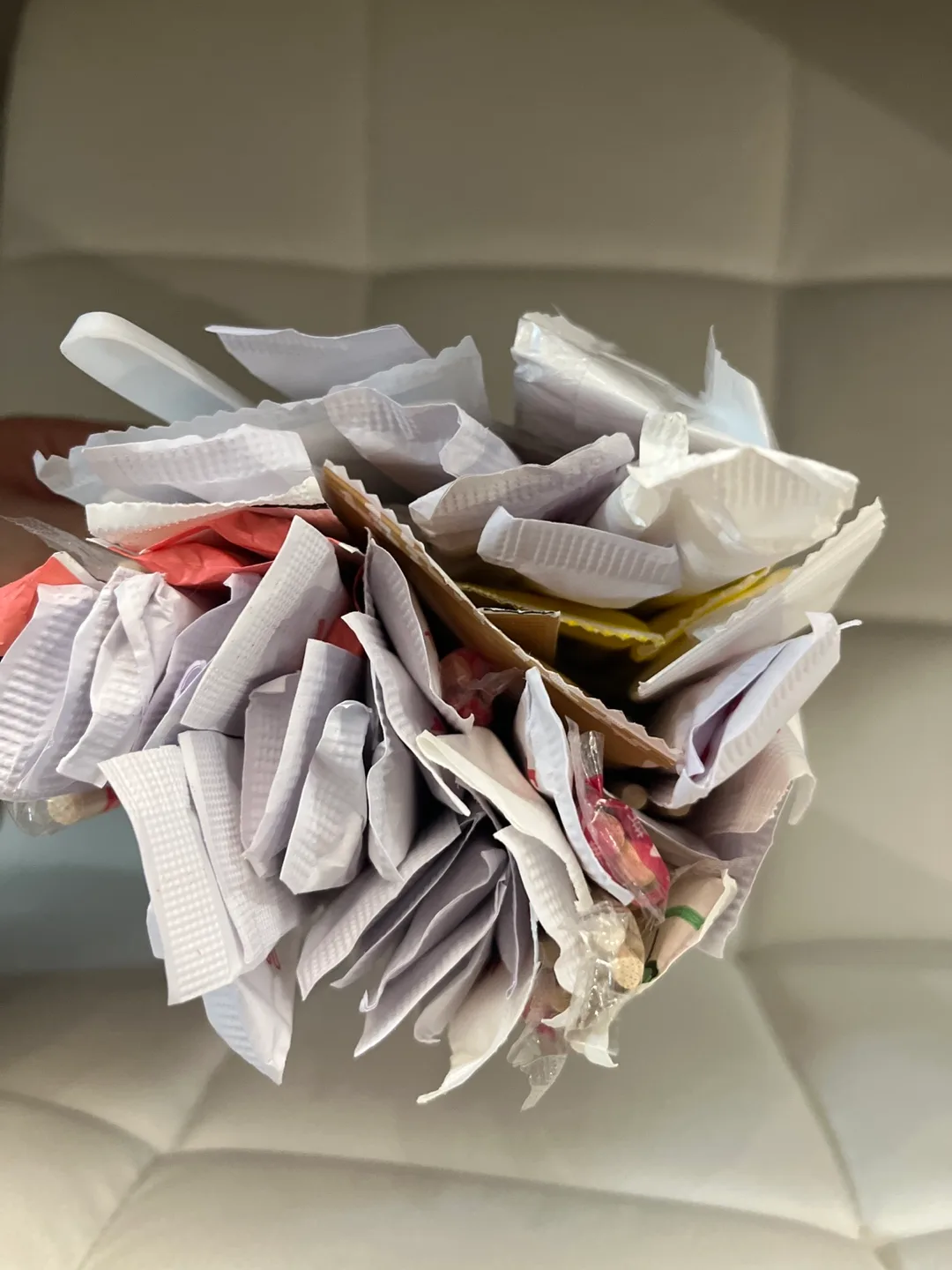 Bulk Disposable Chopsticks and Spoons image indicator(2)