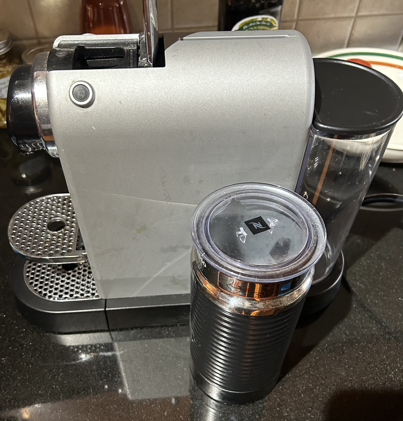 Breville Nespresso Coffee Machine with Milk Frother - photo 5
