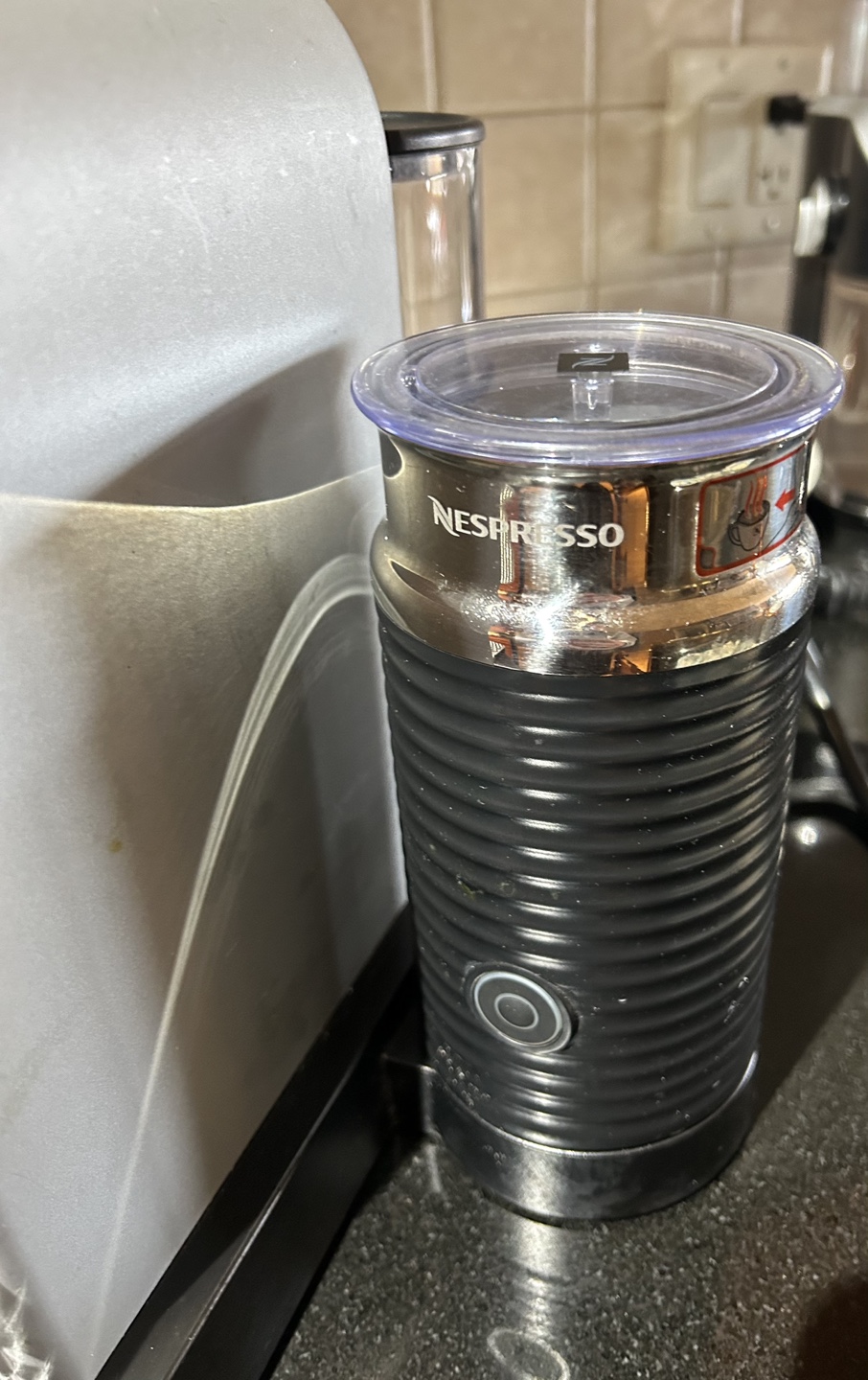 Breville Nespresso Coffee Machine with Milk Frother - photo 2