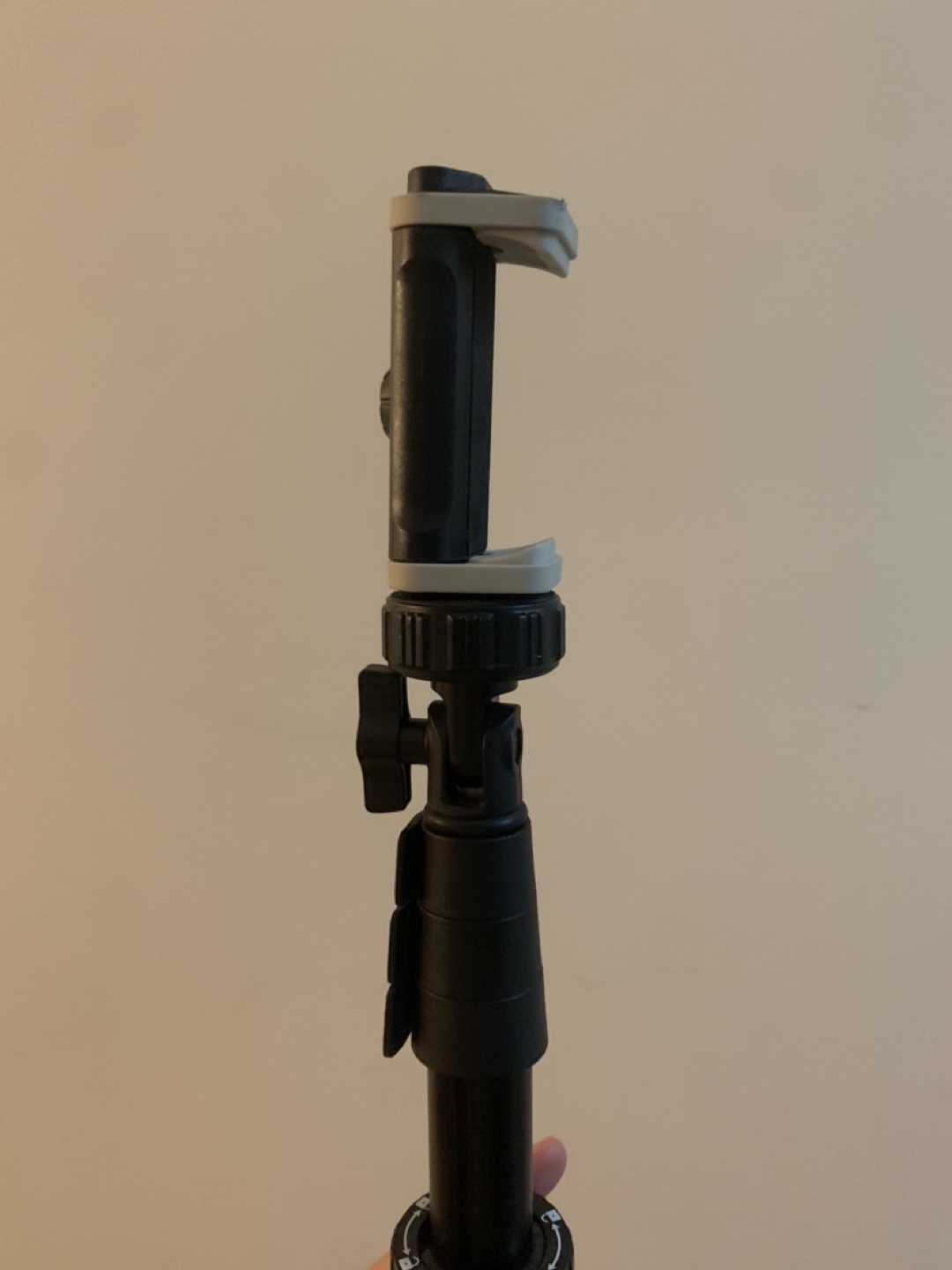 Phone Tripod Stand - photo 2