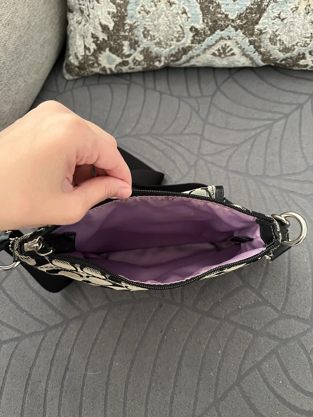 Coach crossbody bag image indicator(3)