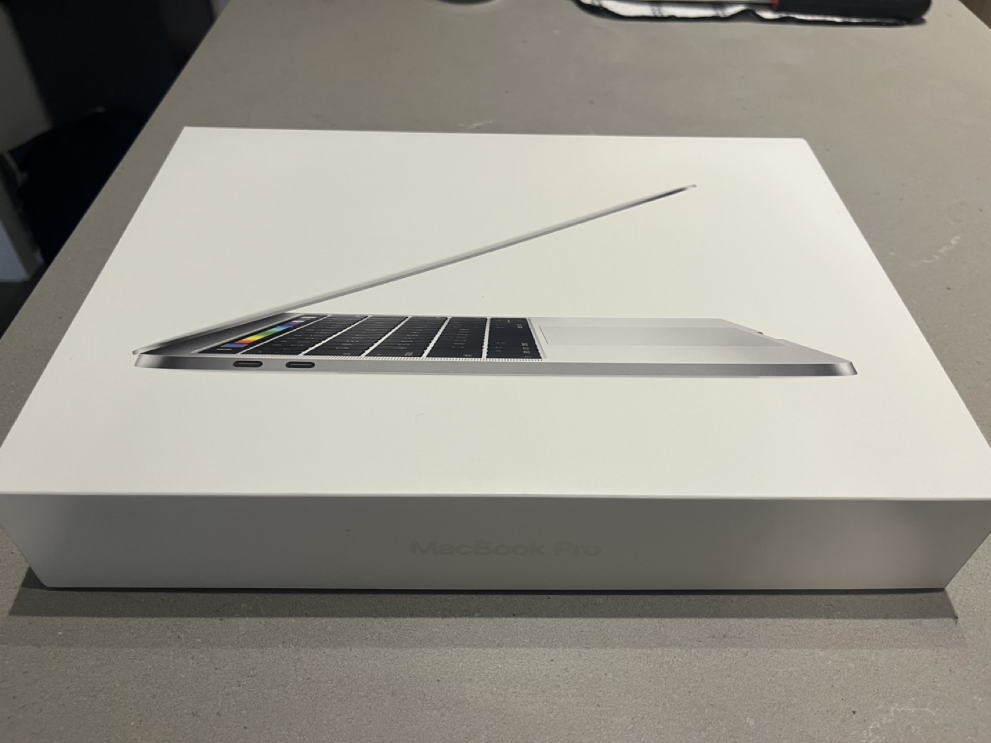 13-inch MacBook Pro A1706 (2017) - photo 3