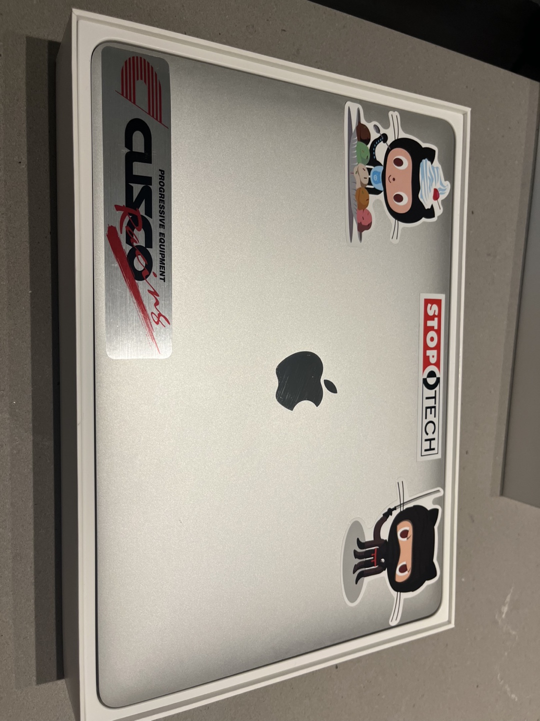 13-inch MacBook Pro A1706 (2017) - photo 2