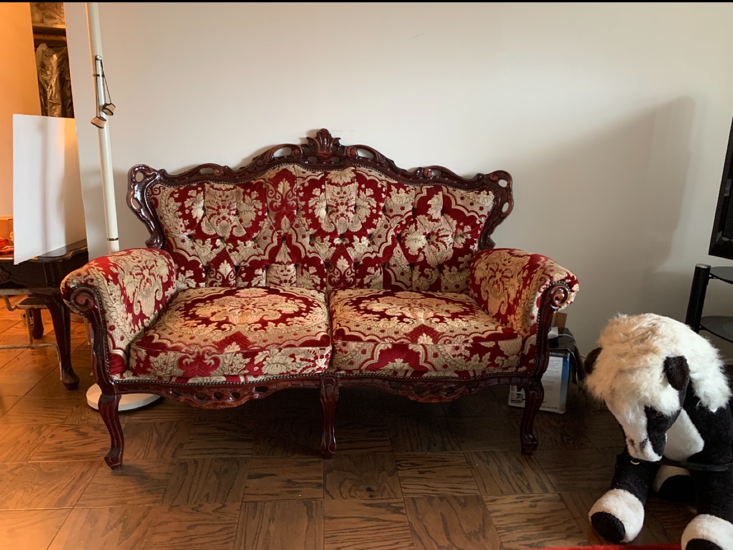Vintage Red Velvet Sofa Set - photo 5
