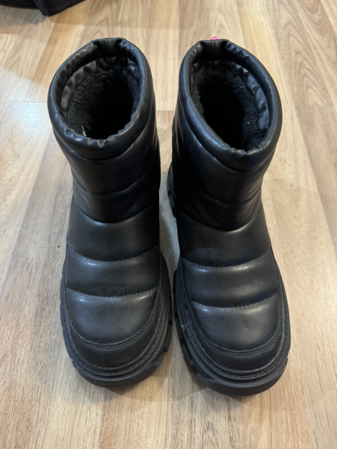 Black Snow Boots