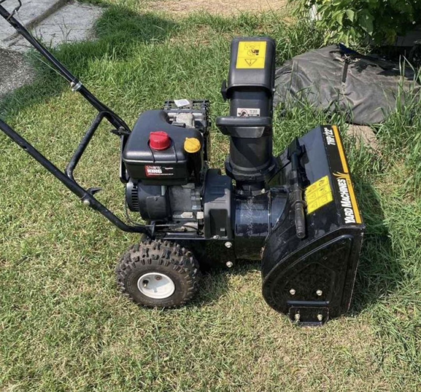 Yard Machines 7HP 22" Snow Blower - photo 3