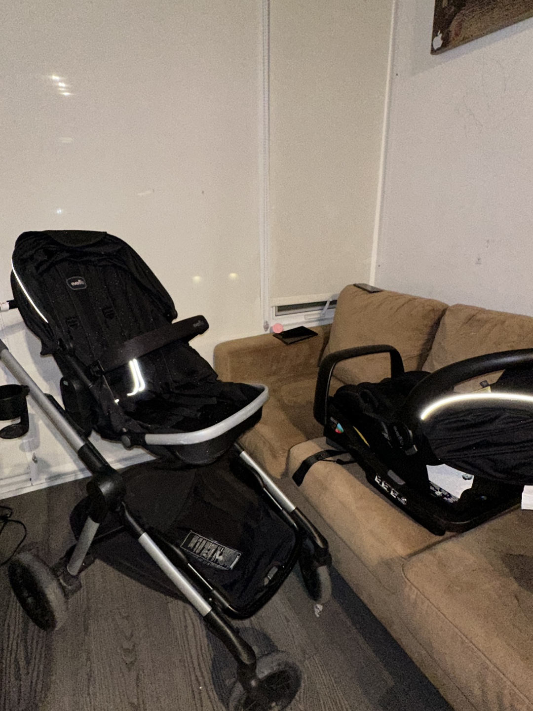 Evenflo Pivot Modular Travel System - photo 2