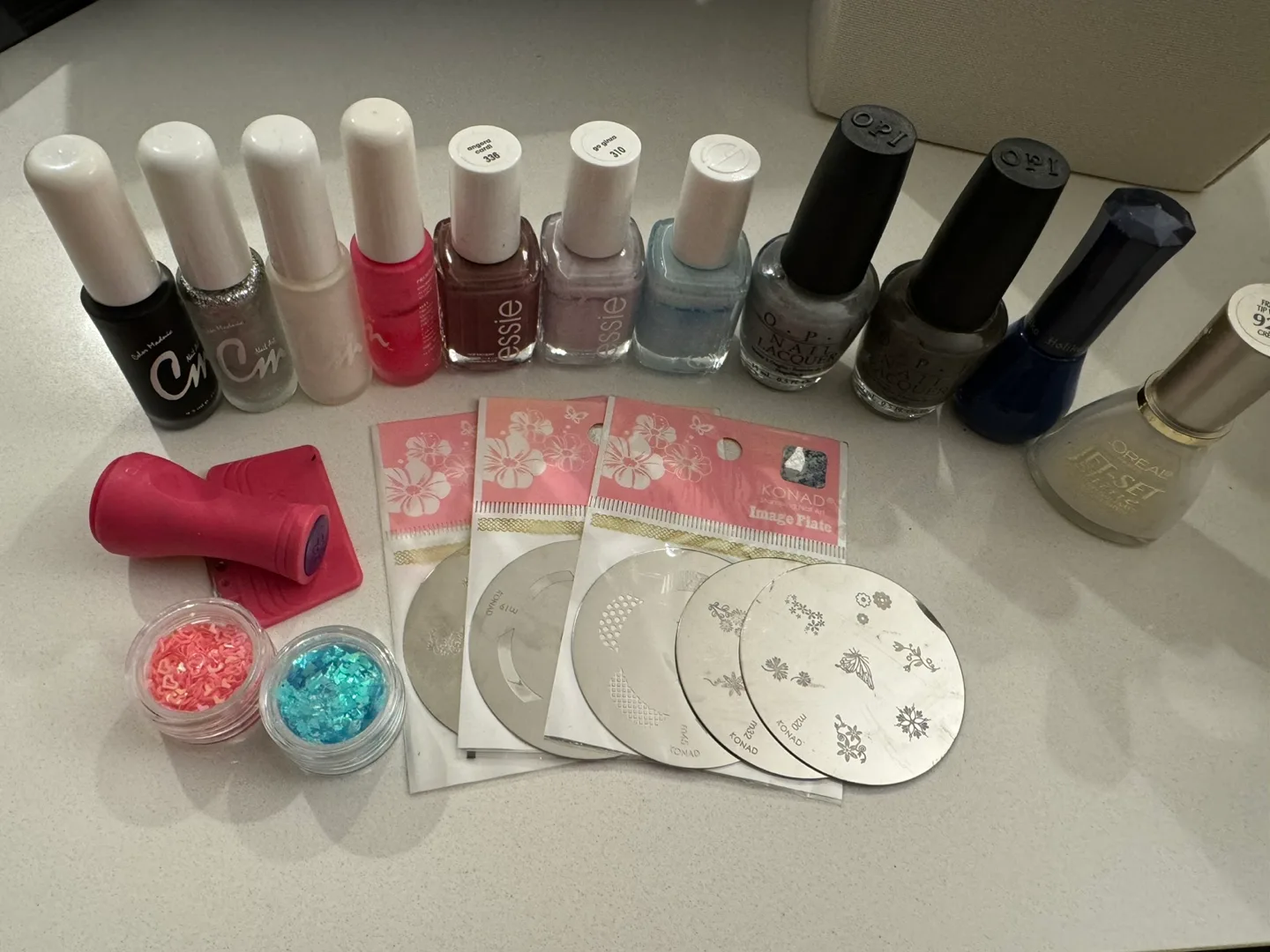 Nail Stamping Kit & Nail Polish (#freecycle) thumbnail