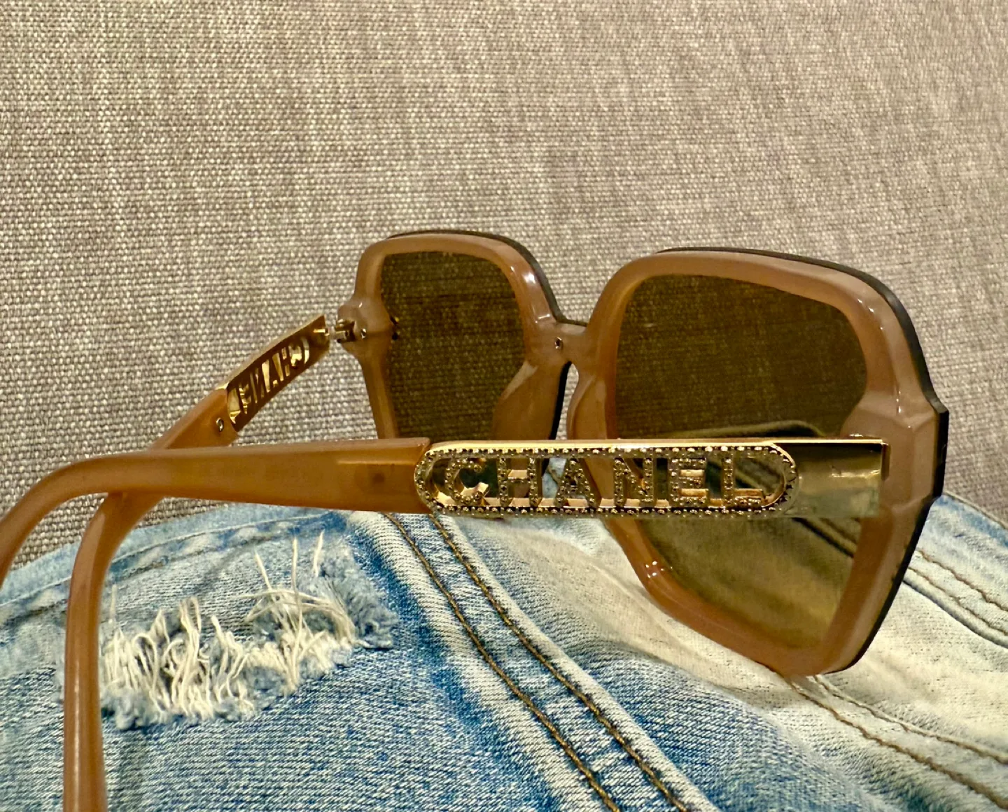 Chanel Brown Square Frame Sunglasses image indicator(3)