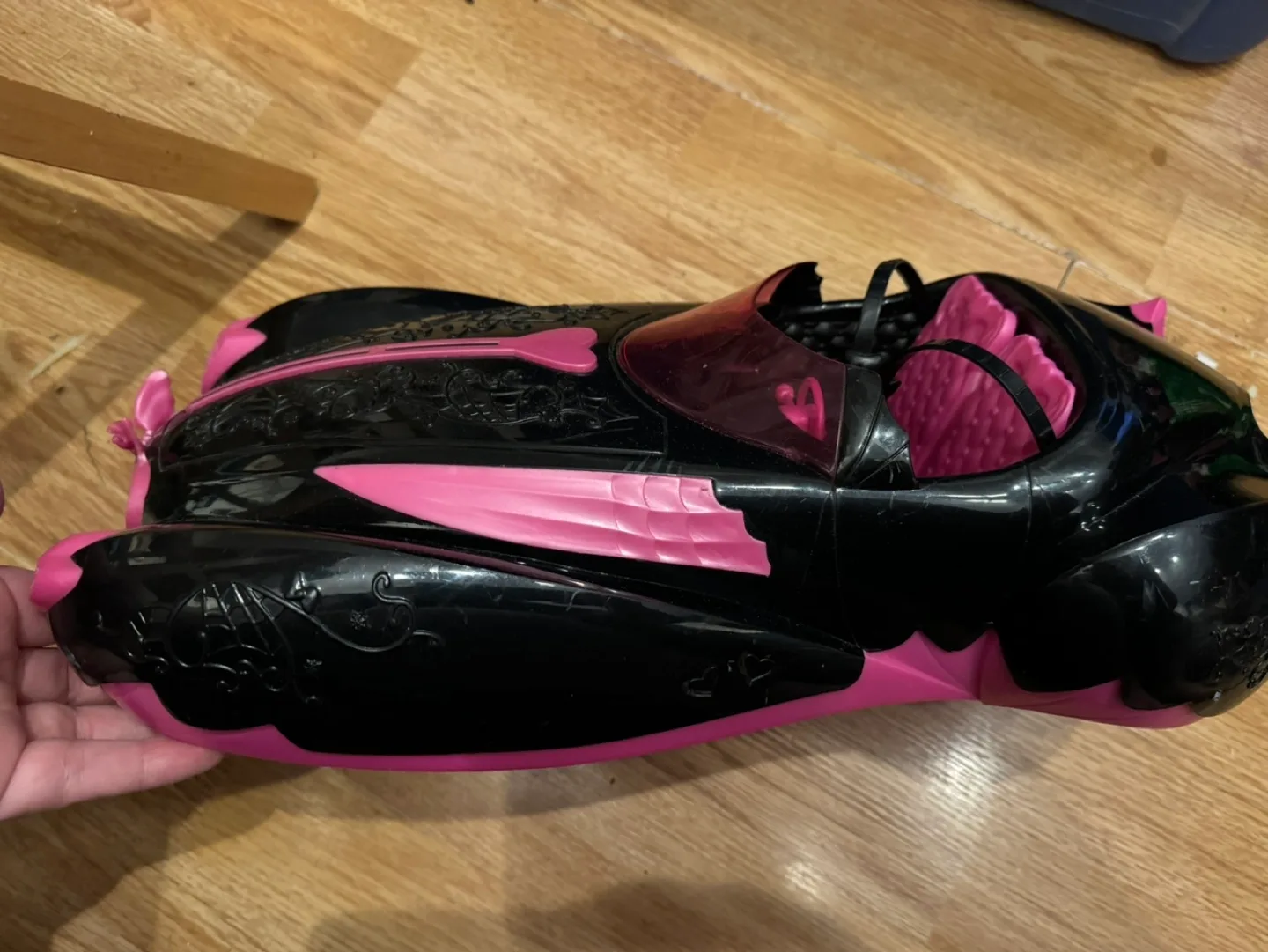 Monster High Frankie Stein's Car image indicator(2)