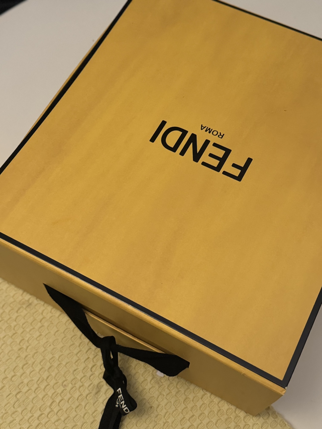 Fendi Gift Box - photo 2