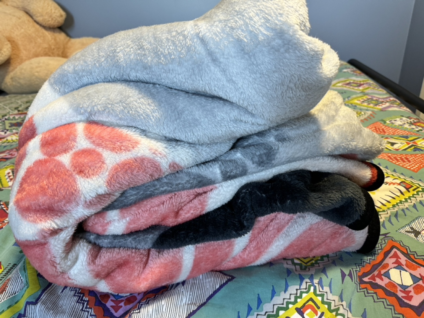 Large/Queen size Blanket - photo 2