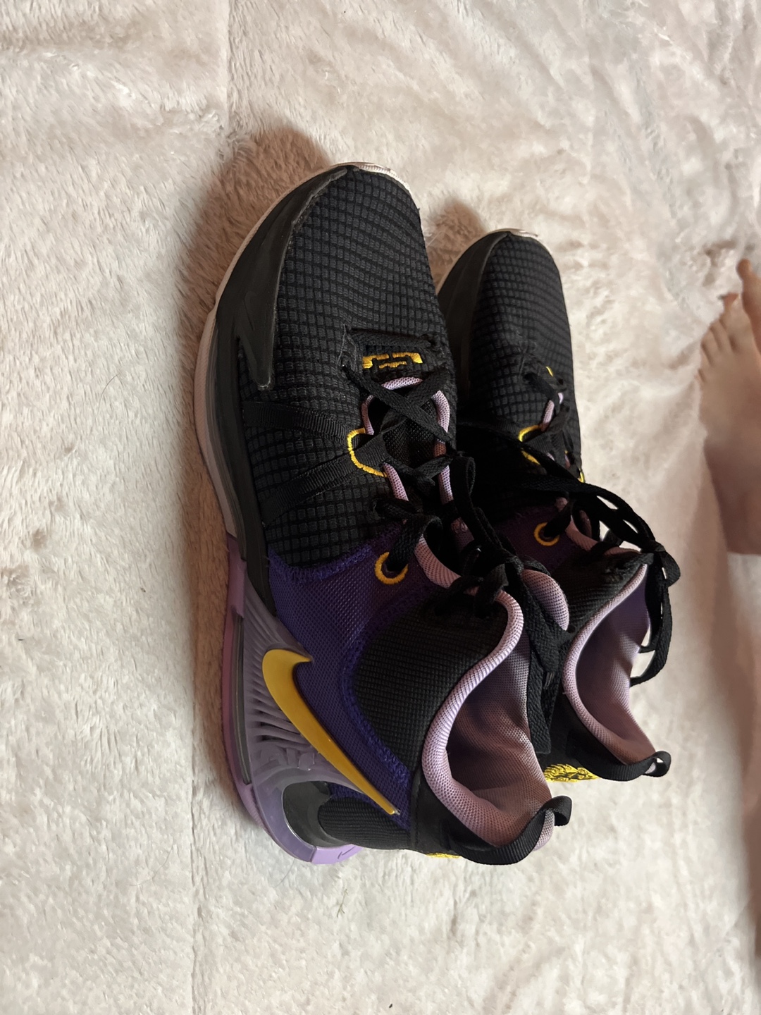 Nike Kyrie 7 Basketball Shoes