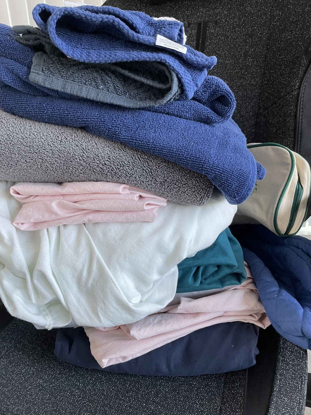 Cushion, Towels, Bedding and Accessories Bundle