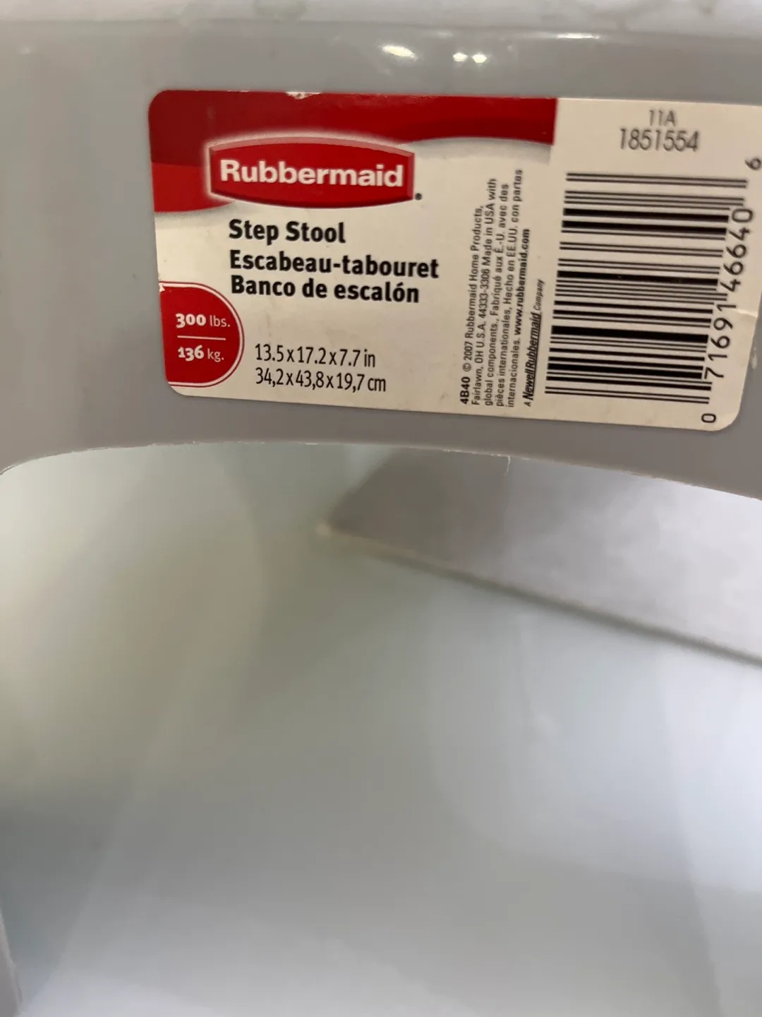 Rubbermaid Step Stool image indicator(2)