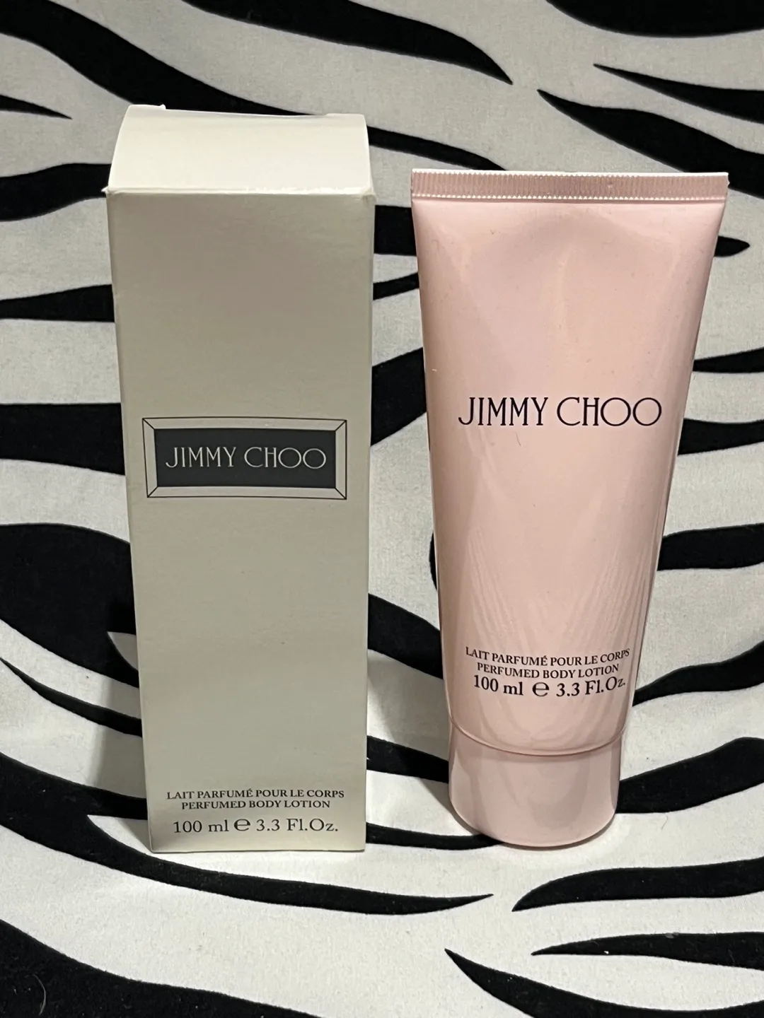 Jimmy Choo 100 ml perfumed body lotion image indicator(2)