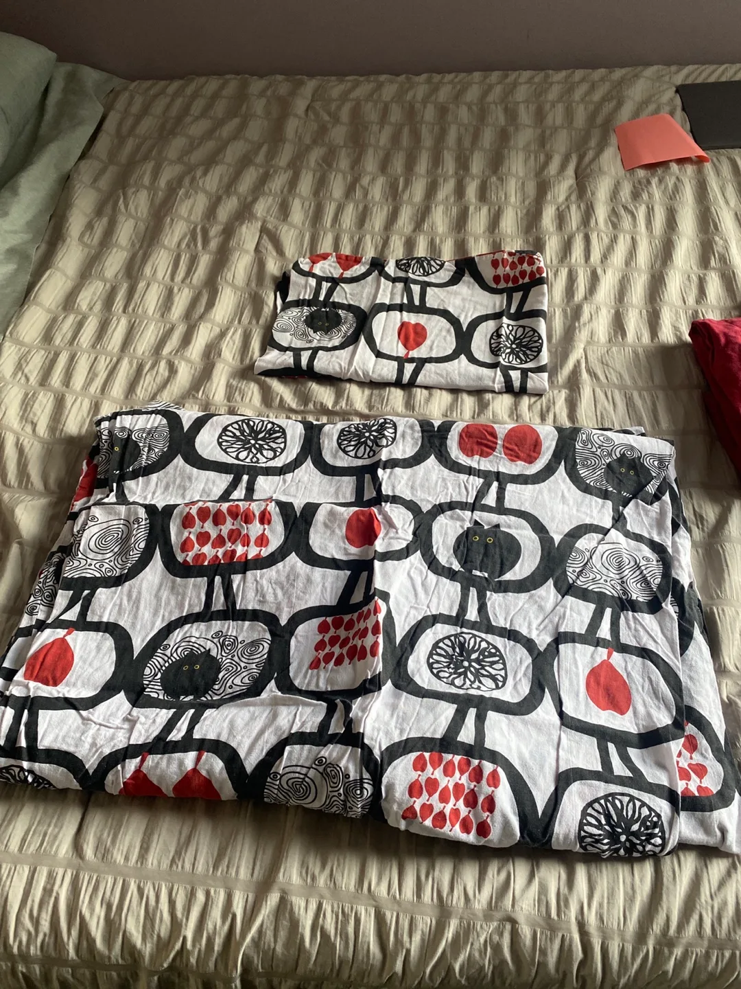 #freecycle Duvet cover and matching pillow cover (single bed) thumbnail