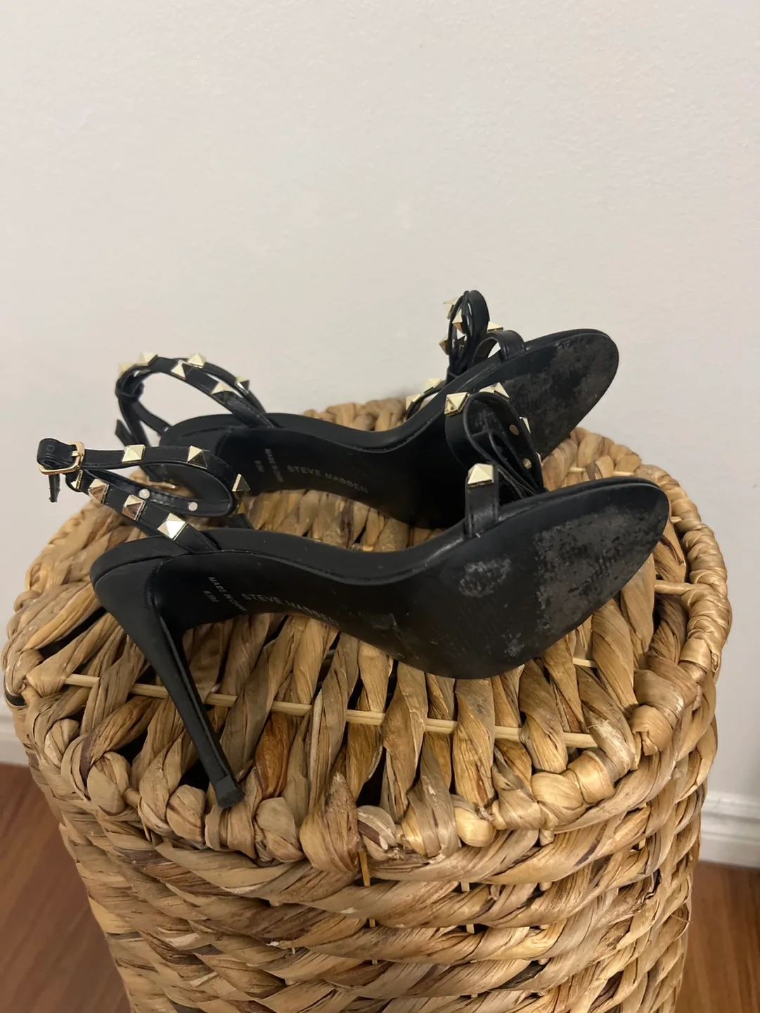 Steve Madden Black Studded Heels image indicator(3)