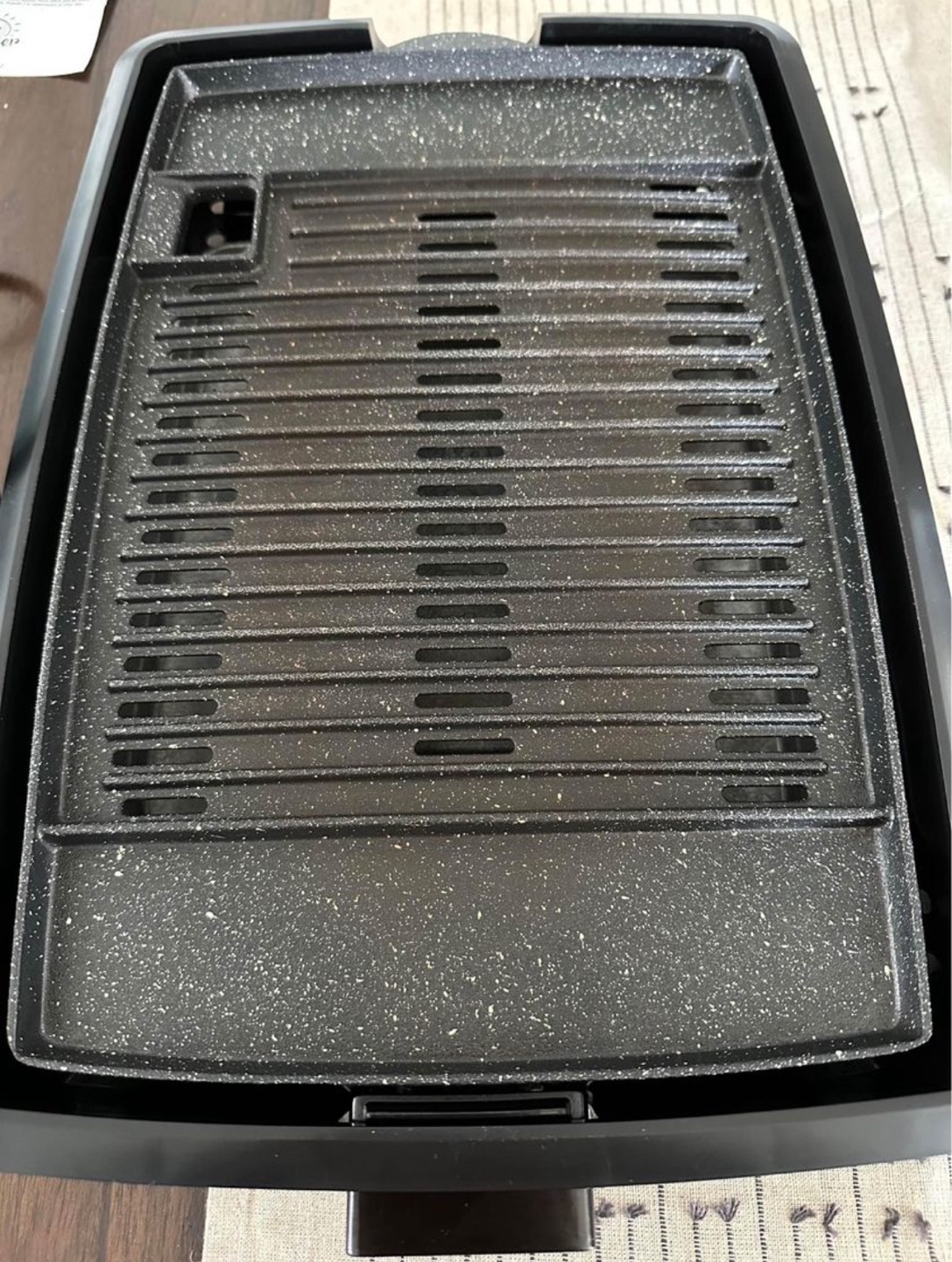 Starfrit The Rock Indoor Smokeless BBQ Grill - photo 2