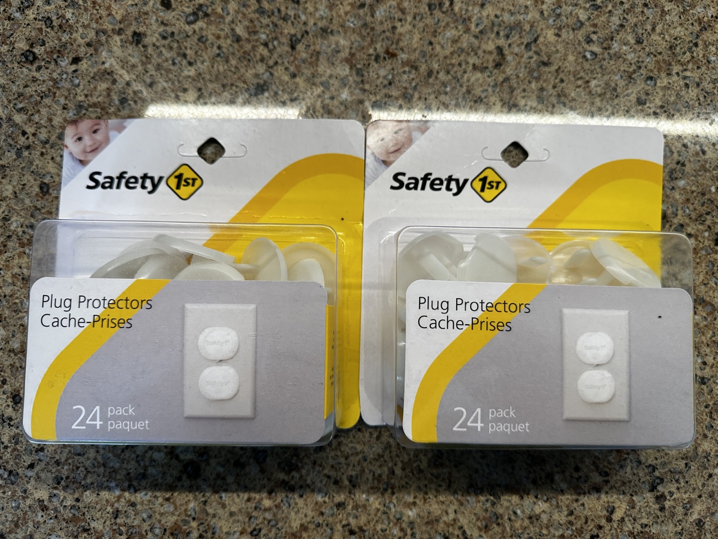 Safety 1st Plug Protectors 24 Pack