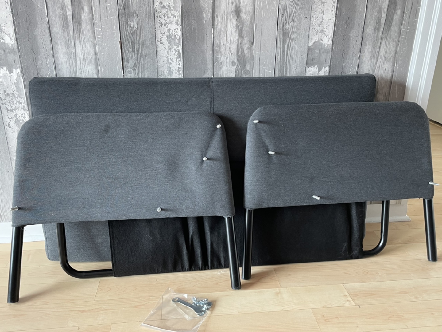 Grey loveseat - photo 4