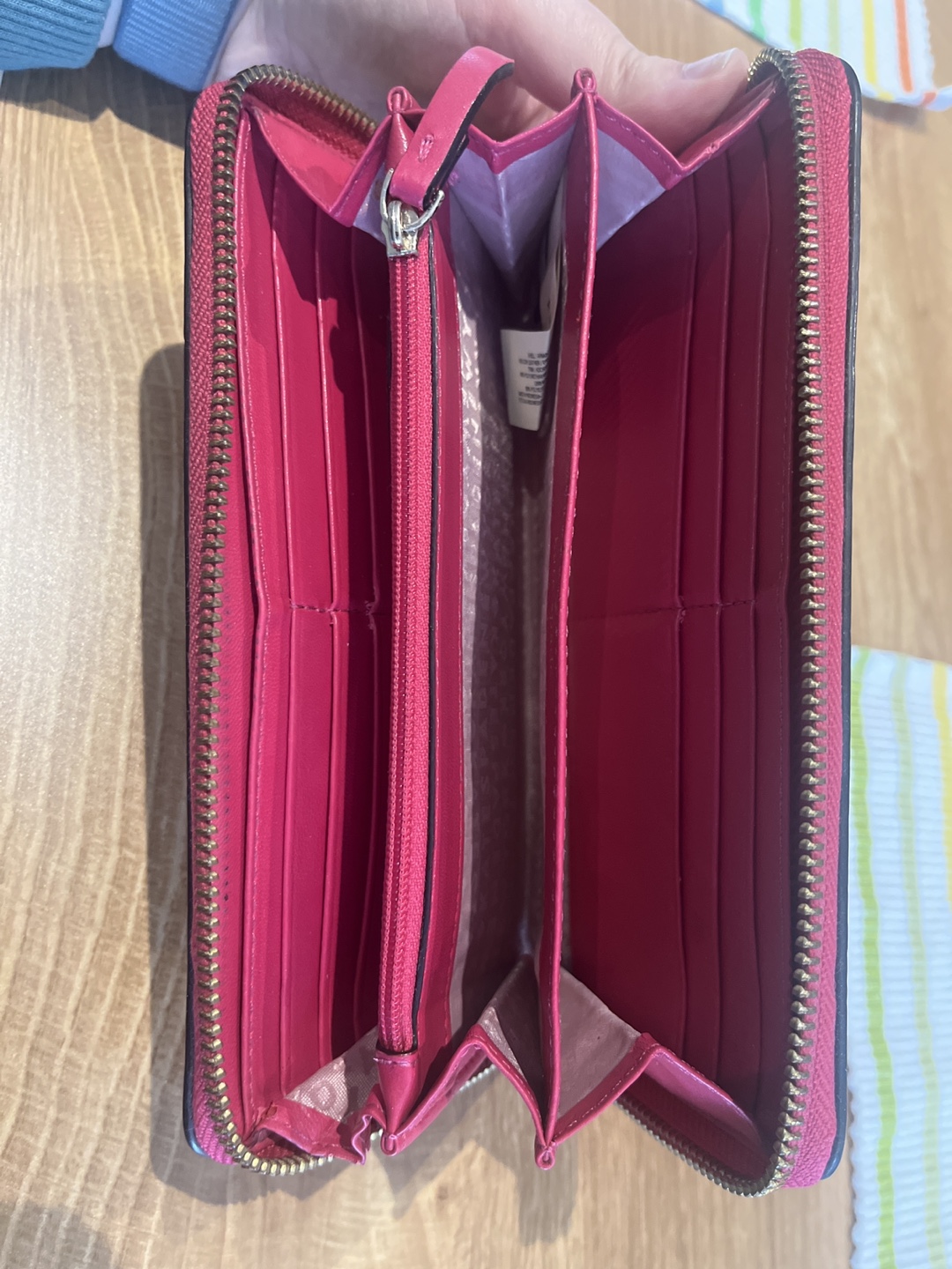 Kate Spade Pink Leather Wallet - photo 3