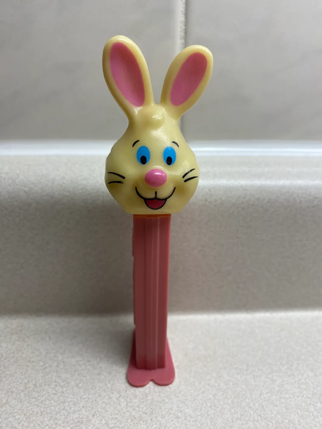Vintage Pez Dispenser - Bunny image indicator(4)