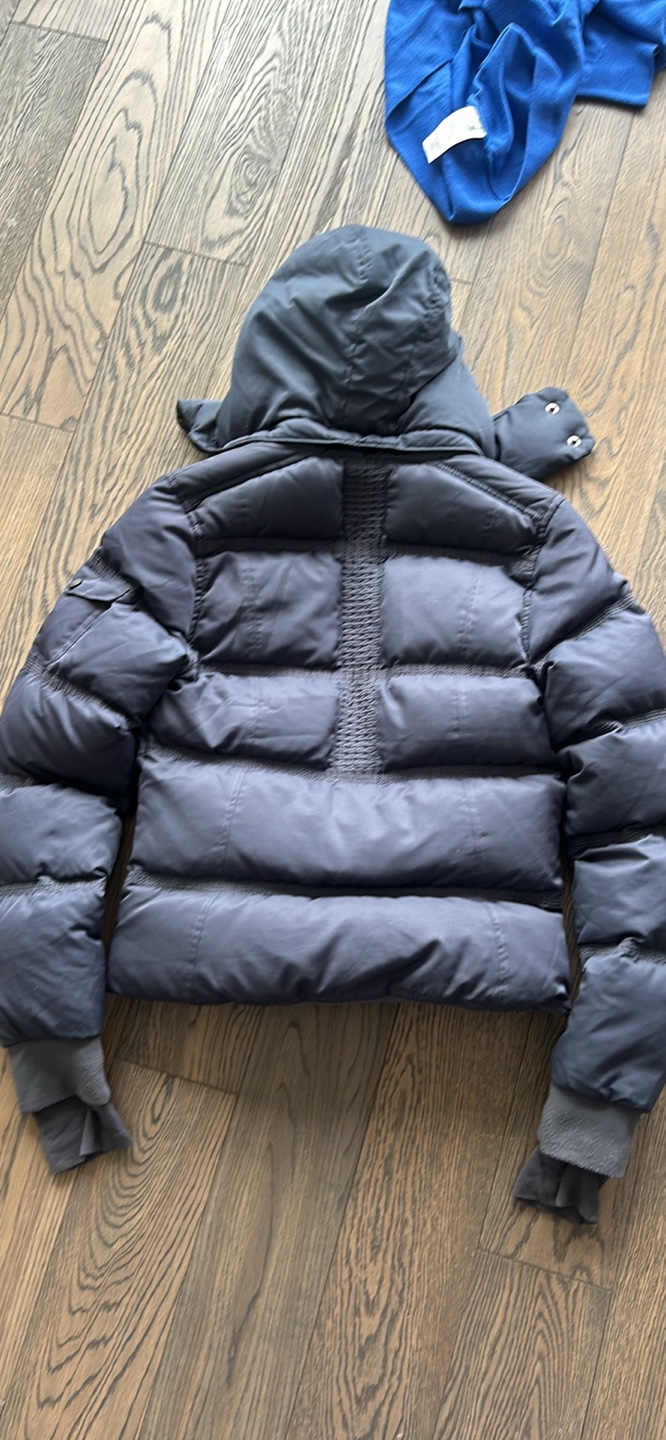 Lululemon Down Jacket - photo 2