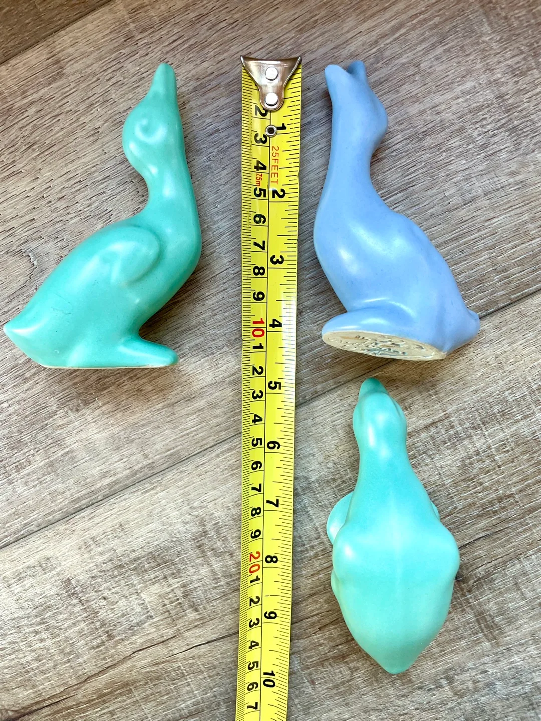 Vintage BAUER POTTERY California Art Pottery Duck Figurines image indicator(6)