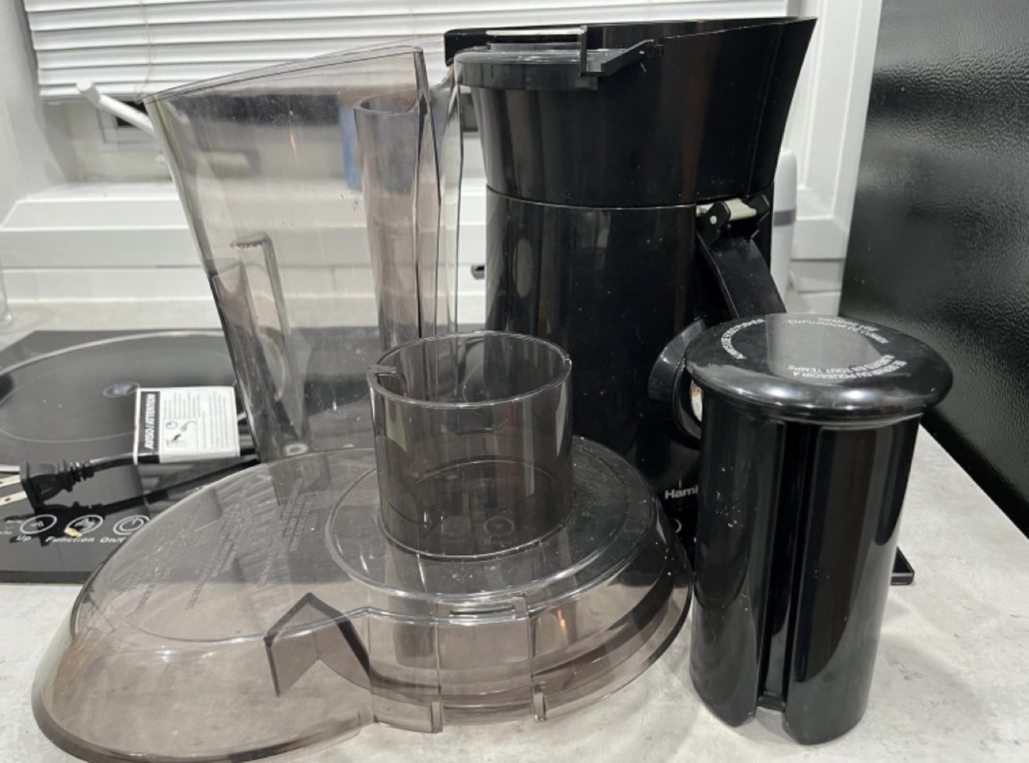 Hamilton Beach Big Mouth Juice Extractor - photo 4